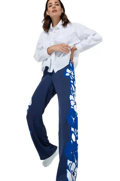 1608-90 / Korte Oversized Katoenen Bloes Met Broderie