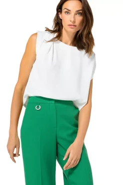 1621-91 / Soepelvallende Asymmetrische Korte Top